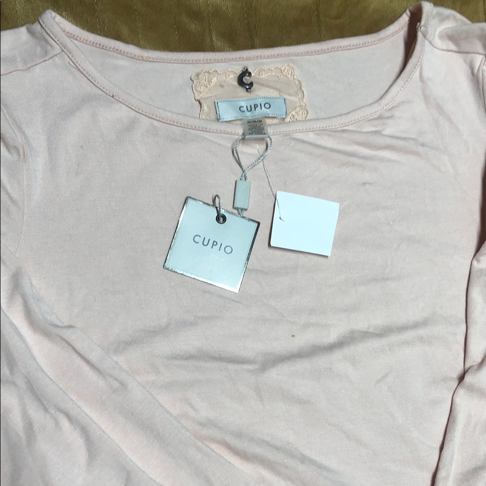 Cupio Women's Blush Long Sleeve Top